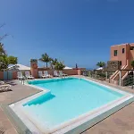 Homeforguest Salobre Golf Villa, Pool, Bbq, Wifi, Stunning Views Holiday home San Bartolome de Tirajana (Gran Canaria)