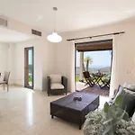 Holiday home Homeforguest Salobre Golf Villa, Pool, Bbq, Wifi, Stunning Views *