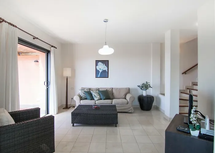 Hébergement de vacances Homeforguest Salobre Golf Villa, Pool, Bbq, Wifi, Stunning Views