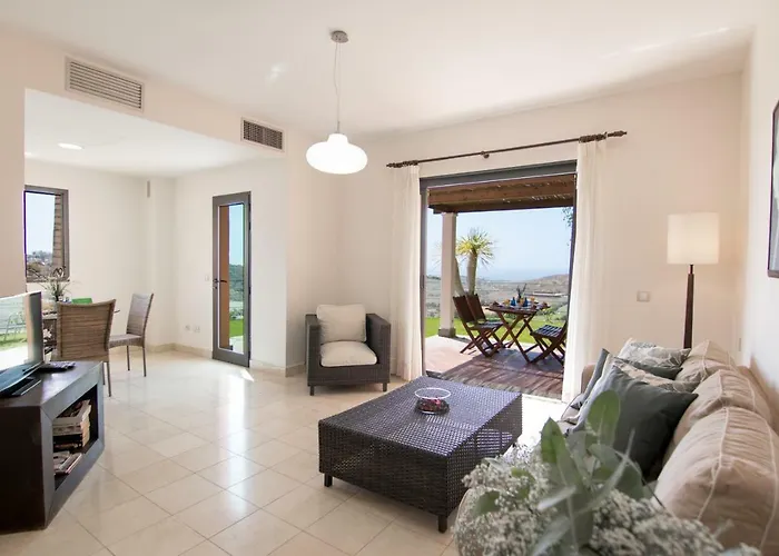 Hébergement de vacances Homeforguest Salobre Golf Villa, Pool, Bbq, Wifi, Stunning Views *